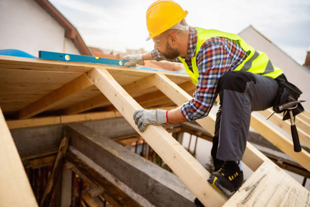 Best Roof Maintenance Services  in Fairmont, MN